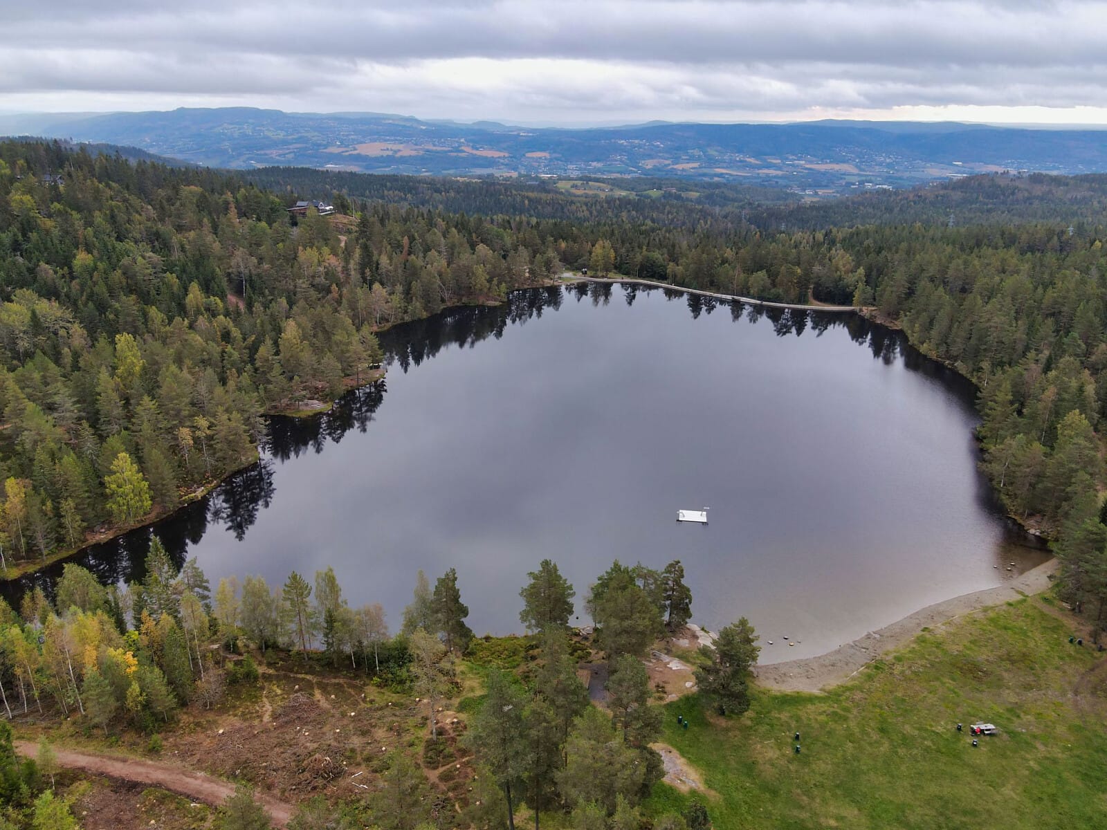 Rundtomkring Landfalltjern